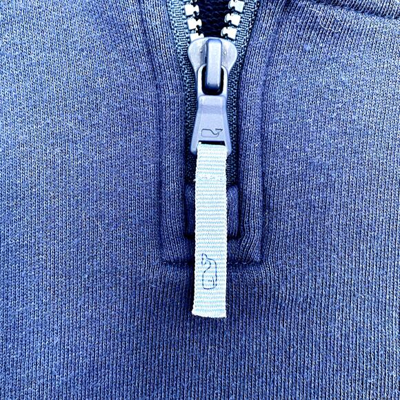 Vineyard Vines Women's 1/4 Zip "Stripe Shoulder Shep Shirt" Whales, Size M - Picture 4 of 12